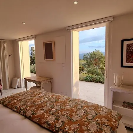 Nymphee Bed & Breakfast